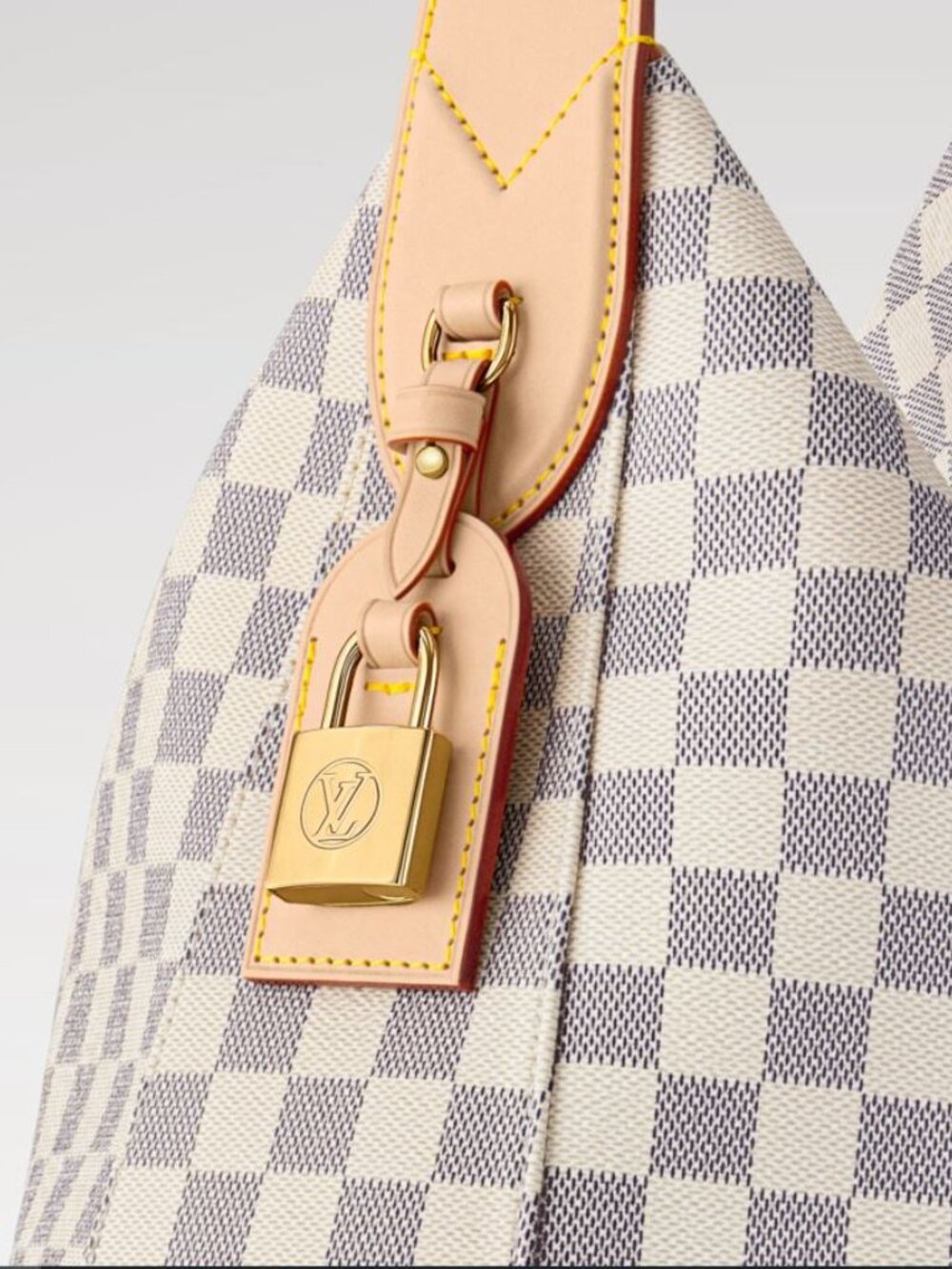 Louis Vuitton Slouchy MM - Picture 4 of 5